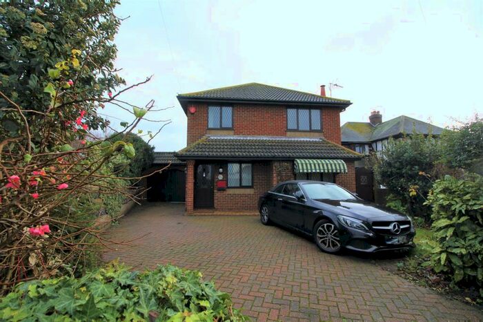 3 Bedroom Detached House To Rent In Green Road, Birchington, CT7