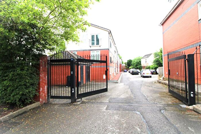 2 Bedroom Flat For Sale In Station Mews, Failsworth, M35