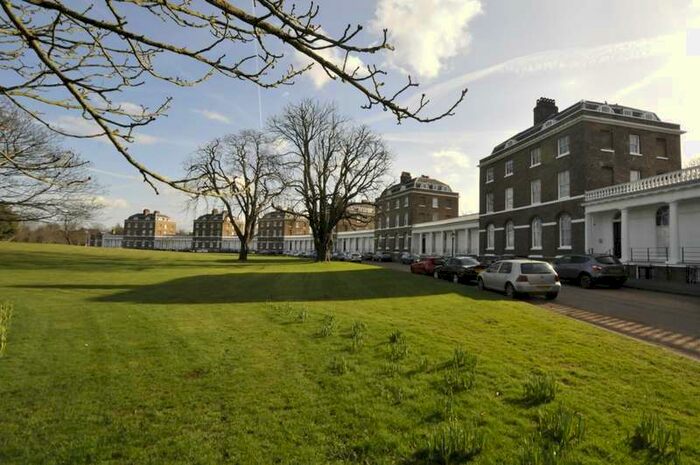 1 Bedroom Apartment To Rent In The Paragon, Blackheath, SE3