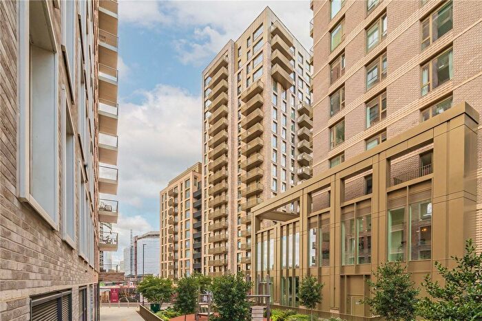 2 Bedroom Flat To Rent In Oval Village, SE11