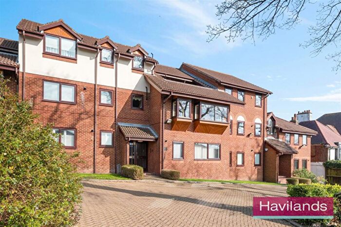 2 Bedroom Flat To Rent In Eversley Park Road, London, N21