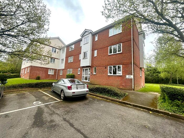 1 Bedroom Flat To Rent In Walled Meadow, Andover, SP10