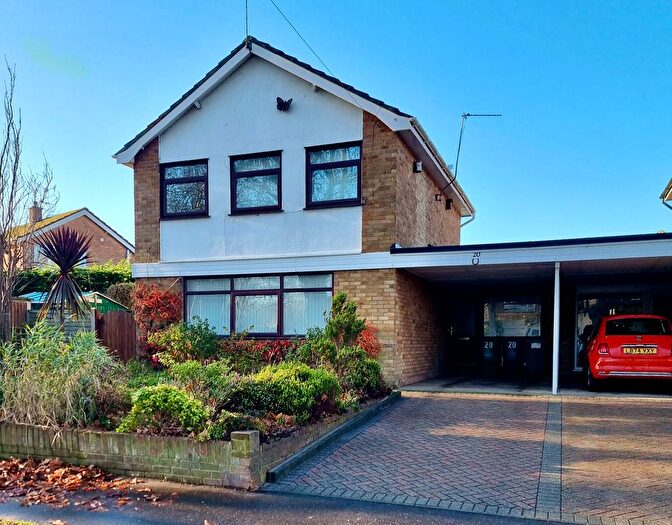 3 Bedroom Link Detached House For Sale In Plane Road, Gorleston, Great Yarmouth, NR31