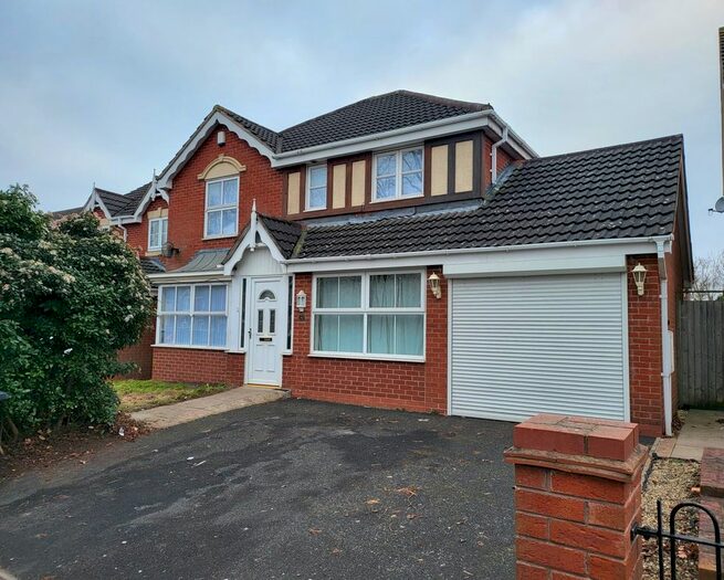 4 Bedroom Detached House To Rent In Paget Road, Birmingham, B24