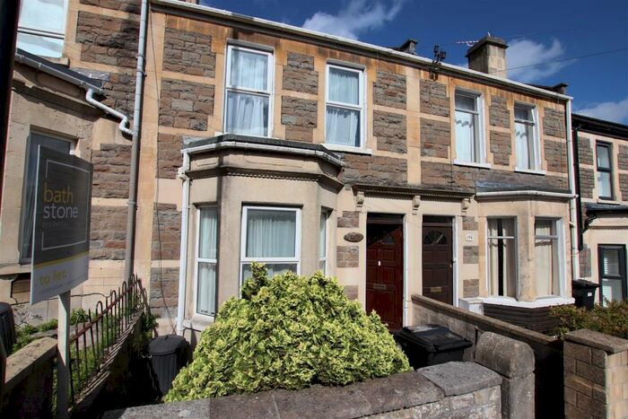 4 Bedroom Terraced House To Rent In Coronation Avenue, BA2