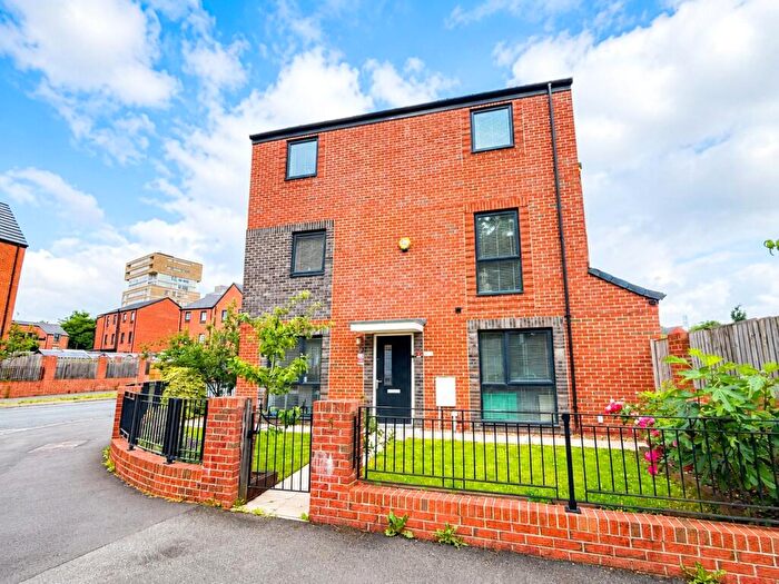 4 Bedroom House For Sale In Rodney Street, Miles Platting, Manchester, M4