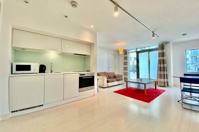 Apartment To Rent In Manor Mills, Ingram Street, Leeds, LS11