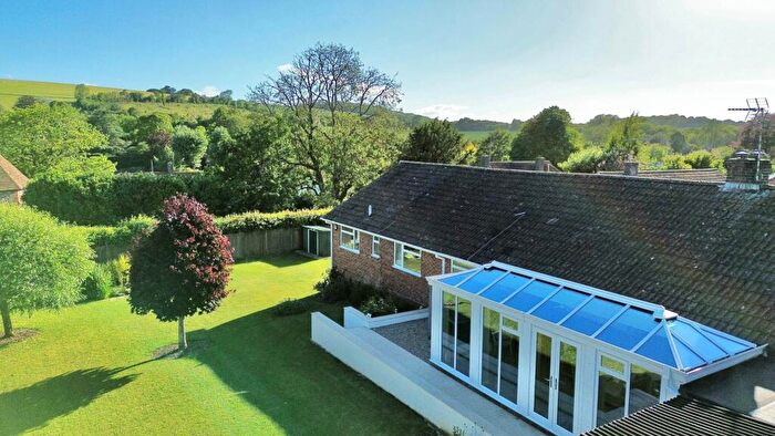4 Bedroom Detached Bungalow For Sale In Downs Close, Eastbury, Hungerford, RG17