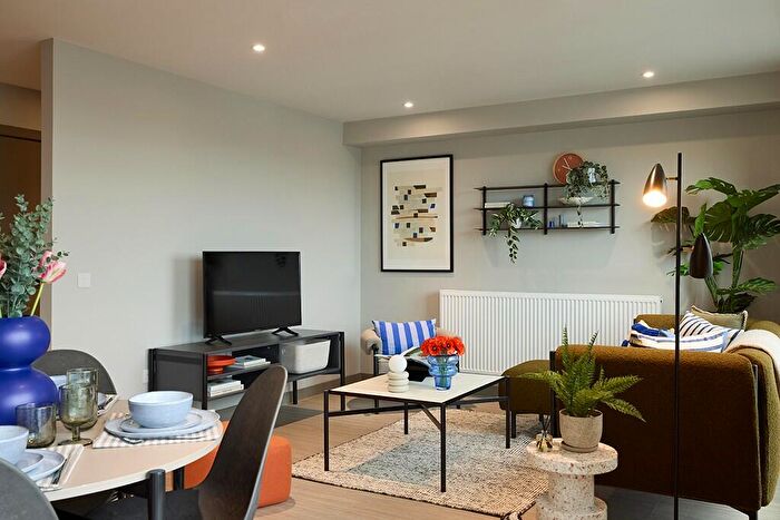 2 Bedroom Penthouse To Rent In Candleriggs, Trongate, Glasgow, G1