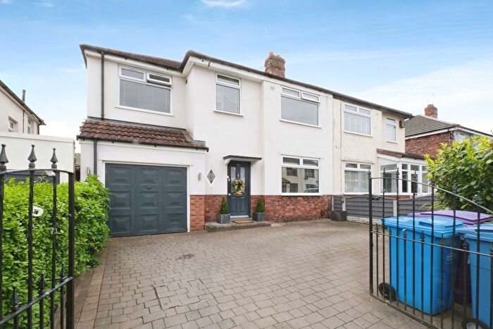 4 Bedroom Semi Detached House For Sale In Mackets Close, Liverpool, L25