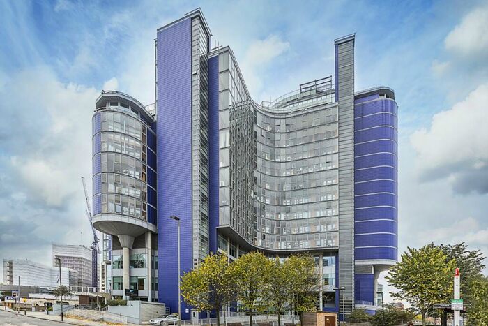 1 Bedroom Flat To Rent In Lombard Road London, SW11