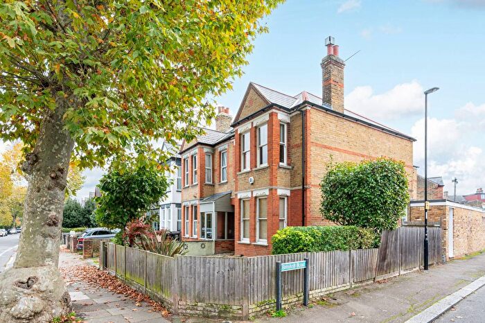 1 Bedroom Flat To Rent In Woolstone Road, Forest Hill, London, SE23