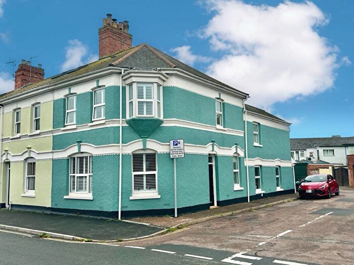 4 Bedroom End Of Terrace House For Sale In Victoria Road, Exmouth, EX8
