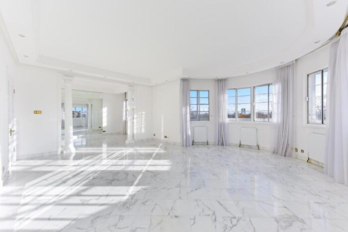 4 Bedroom Flat To Rent In Stockleigh Hall, Westminster, NW8