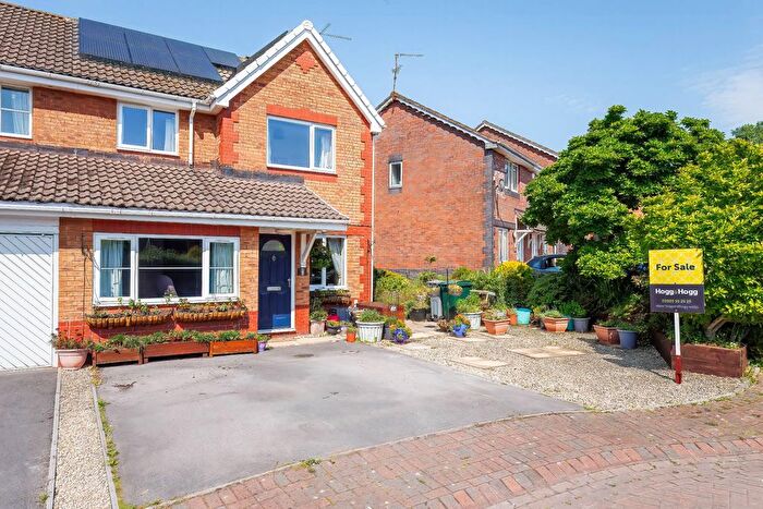 3 Bedroom Semi-Detached House For Sale In Knole Close, Pontprennau, Cardiff, CF23