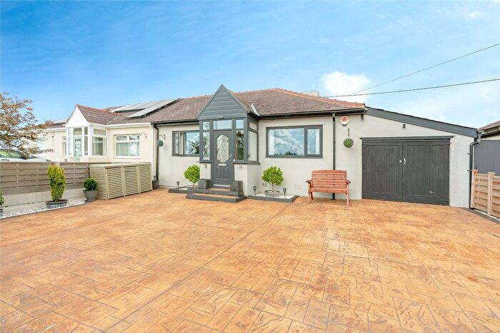 2 Bedroom Bungalow For Sale In Hurstwood Lane, Worsthorne, Burnley, Lancashire, BB10