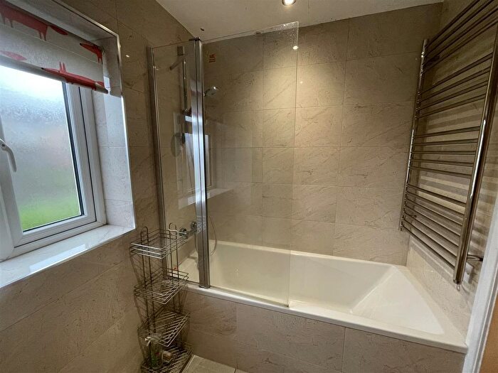 4 Bedroom Property To Rent In Derriman Glen, Ecclesall, S11