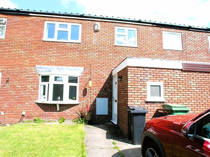 3 Bedroom Terraced House To Rent In Mendip Close, Dudley, DY3
