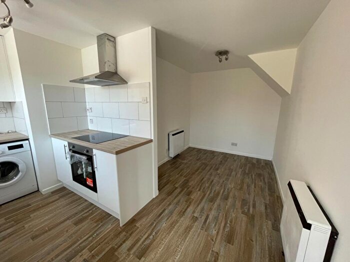 2 Bedroom Apartment To Rent In Axholme Court, Doncaster, DN2
