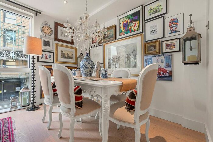 2 Bedroom Flat To Rent In Lingham Street, Brixton, London, SW9