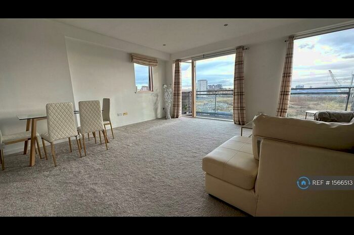 2 Bedroom Flat To Rent In Glasgow Harbour Terraces, Glasgow, G11