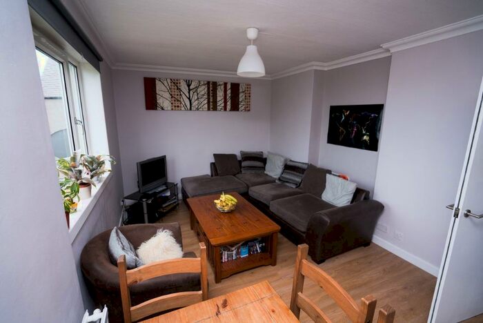 4 Bedroom Flat To Rent In Spital, Old Aberdeen, Aberdeen, AB24