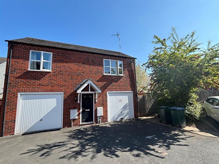 1 Bedroom Coach House To Rent In Comberton Close Binley Coventry, CV3
