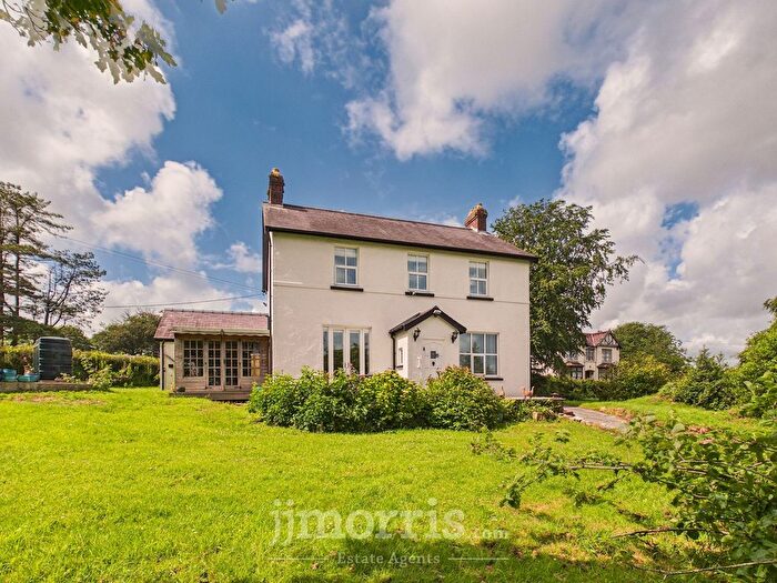 4 Bedroom Detached House For Sale In Begelly, Kilgetty, SA68