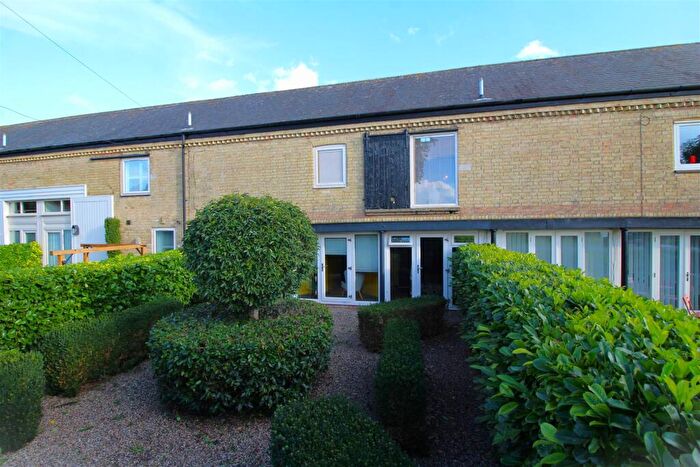 3 Bedroom Barn Conversion For Sale In English Drove, Thorney, Peterborough, PE6