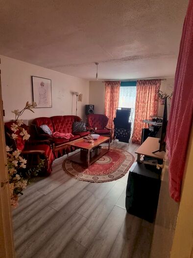 2 Bedroom Flat To Rent In Hibbert Street, Luton, LU1