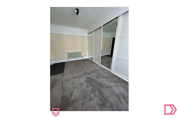 1 Bedroom Flat To Rent In Gff Stride Avenue, Baffins, Portsmouth, Hampshire, PO3