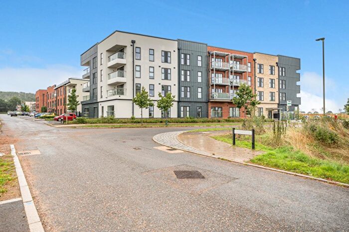 2 Bedroom Flat To Rent In Anniversary Avenue West, Ambrosden, OX25