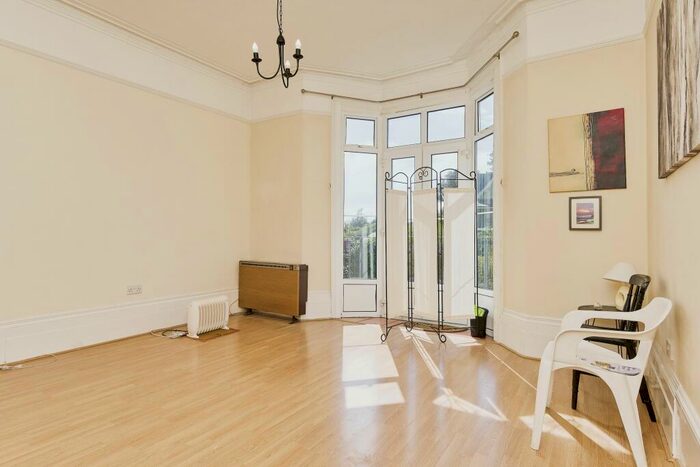 2 Bedroom Apartment To Rent In Osborne Road, Shanklin, PO37