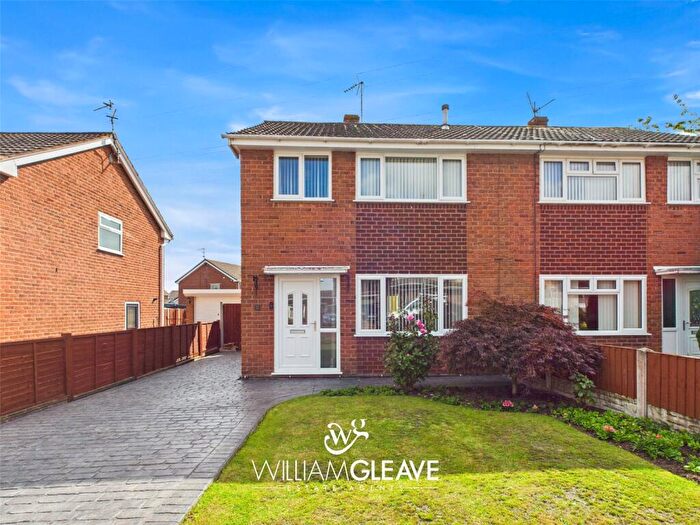 3 Bedroom Semi-Detached House For Sale In College View, Connah's Quay, Deeside, Flintshire, CH5