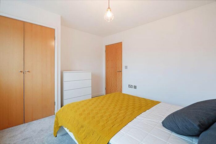 2 Bedroom Apartment To Rent In Leadmill Court, Sheffield, S1
