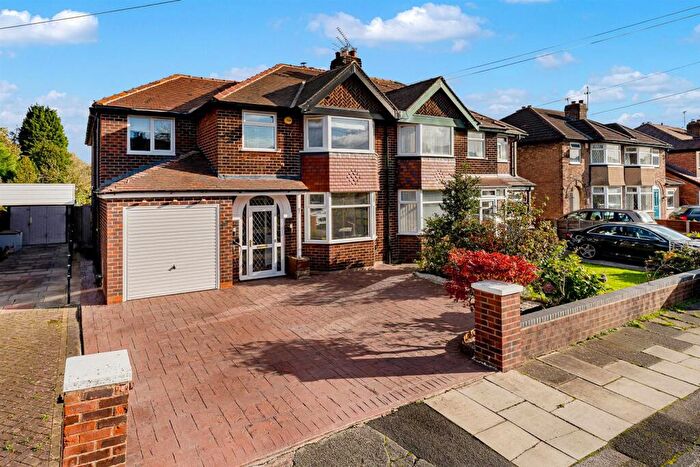 5 Bedroom Semi Detached House For Sale In Cranmere Drive, Sale, M33