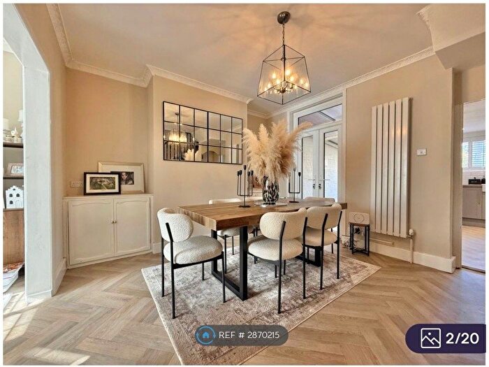 2 Bedroom Terraced House To Rent In Church Road, Exeter, EX2