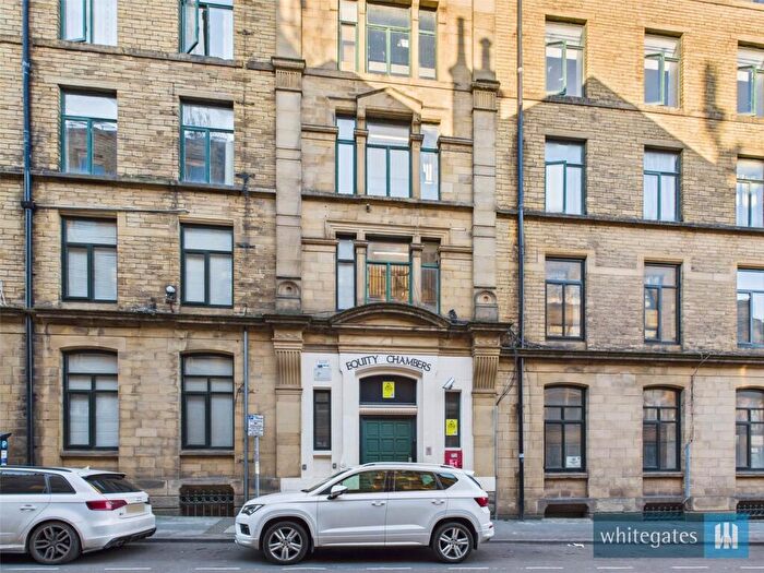2 Bedroom Apartment To Rent In Equity Chambers, Piccadilly, Bradford, West Yorkshire, BD1