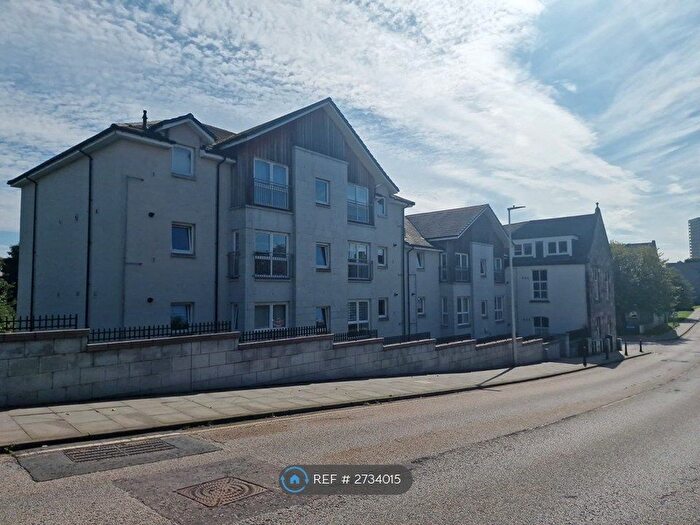 2 Bedroom Flat To Rent In Park Street, Aberdeen, AB24