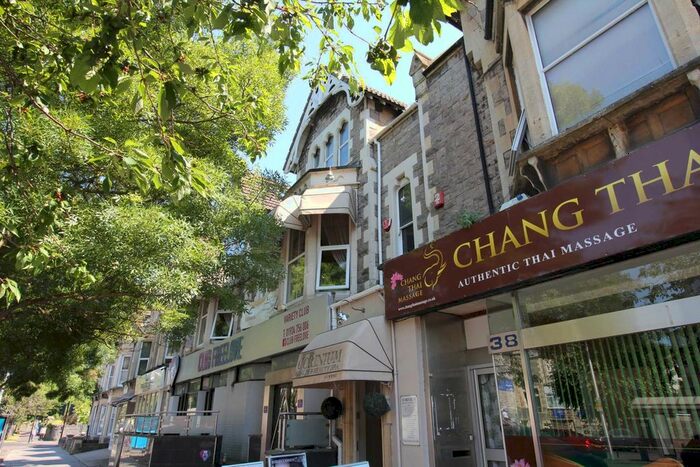 4 Bedroom Flat To Rent In Boulevard, Weston-Super-Mare, BS23