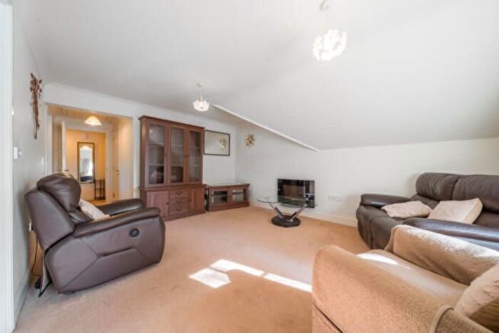 1 Bedroom Flat To Rent In Gatchell Oaks, Trull, Taunton, TA3