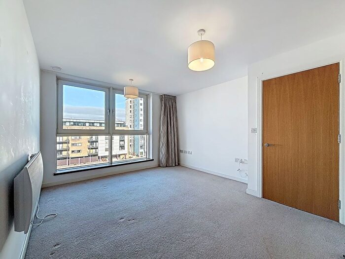 1 Bedroom Flat To Rent In Douglas House, Prospect Place, Ferry Court, Cardiff, CF11