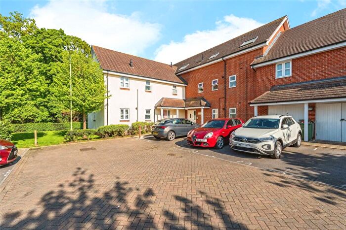1 Bedroom Flat For Sale In The Mallards, Totton, Southampton, Hampshire, SO40