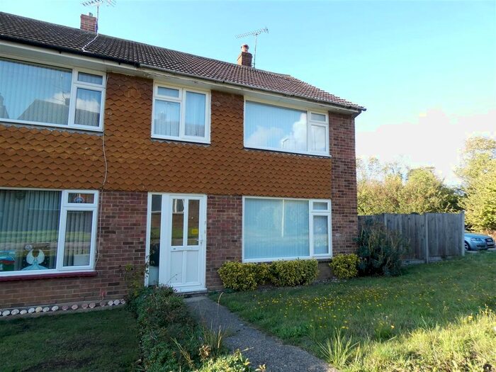 3 Bedroom Property To Rent In All Saints Close, Whitstable, CT5