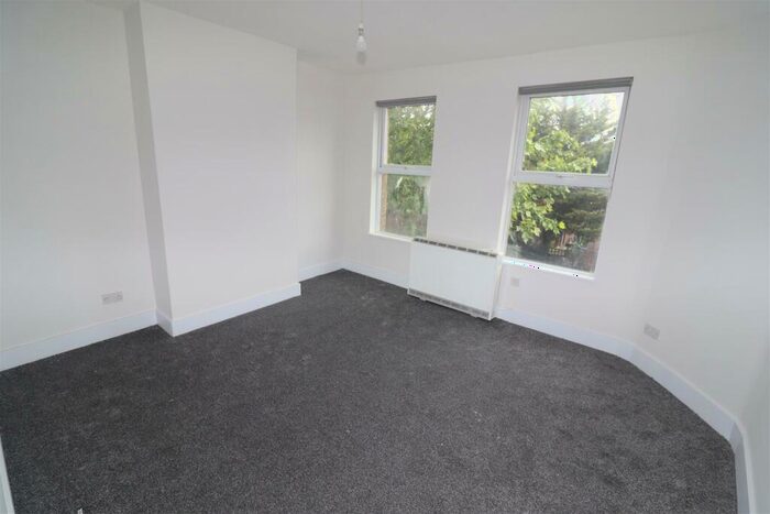 1 Bedroom Maisonette To Rent In Rotherhithe New Road, London, SE16