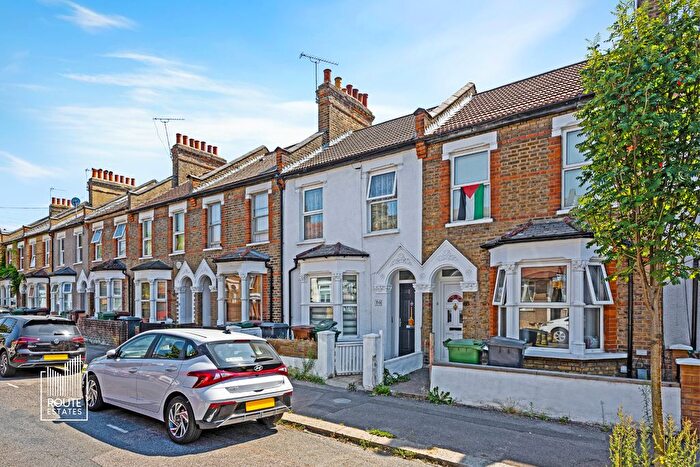 2 Bedroom Terraced House For Sale In Clarence Road, Waltham Forest, E17