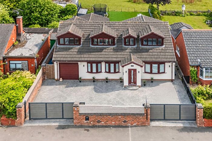 3 Bedroom Detached House For Sale In Latham Lane, Orrell, WN5