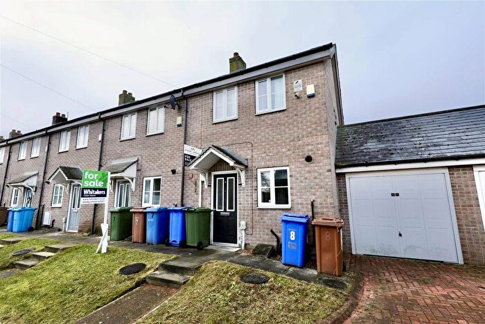 2 Bedroom End Of Terrace House For Sale In Winston Churchill Close, Hessle, HU13