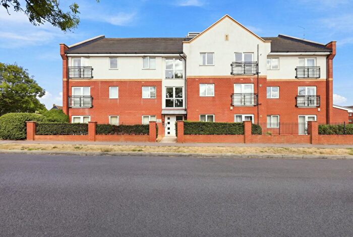 1 Bedroom Flat For Sale In Powell Road, Basildon, SS15