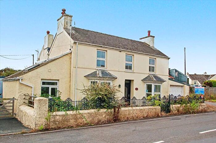 3 Bedroom Detached House For Sale In Trebowen House, The Green, Hundleton, SA71
